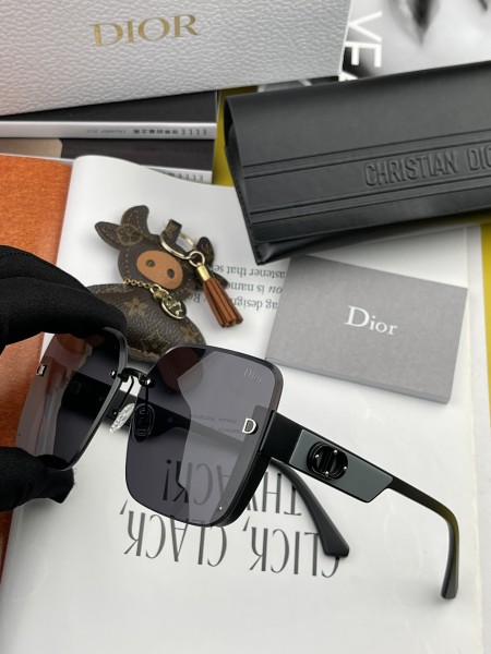 sunglasses Dior CD7971