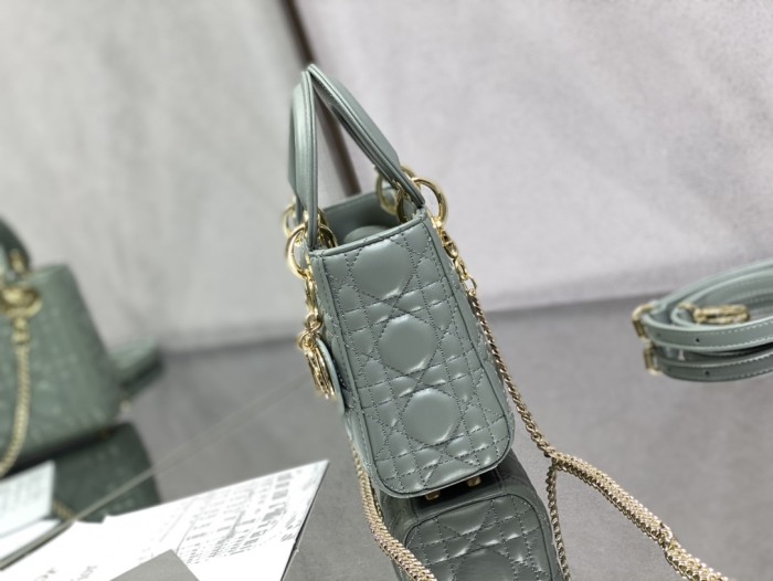 Handbag  Dior  size  17 cm