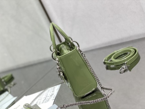 Handbag  Dior  size   17 cm