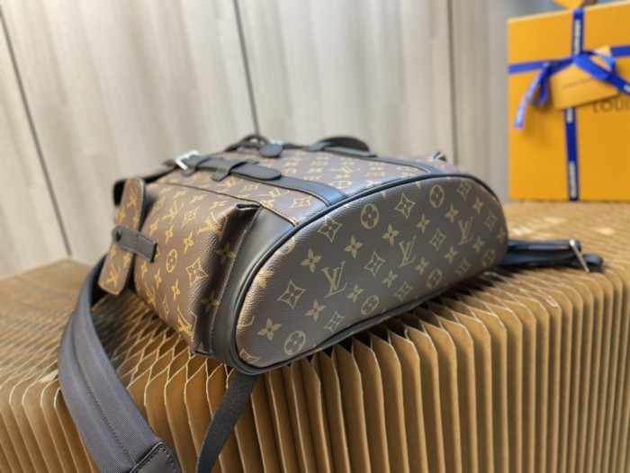 Handbag   Louis Vuitton  M43735  size 41×47×13 cm