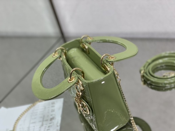 Handbag  Dior size   17 cm