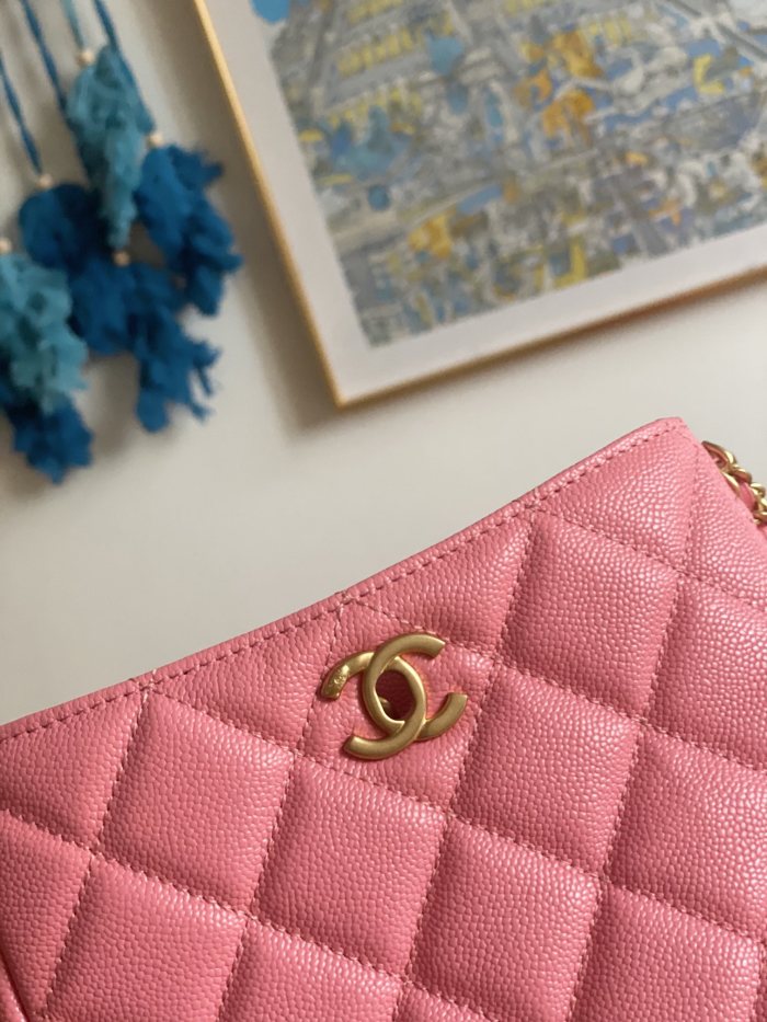 Handbag   Chanel  AS3223  size 16*19*8  cm