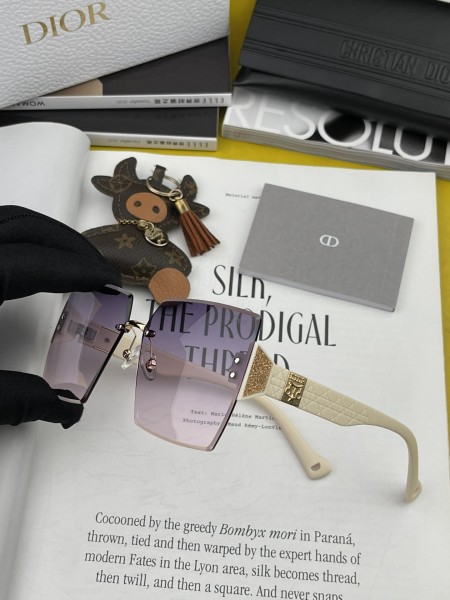 sunglasses Dior CD9316