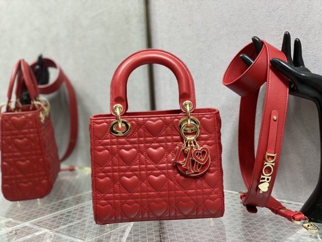  Handbag  Dior  size  20 cm