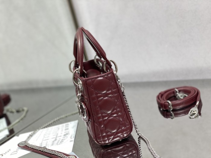 Handbag  Dior  size  17 cm