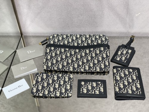 Handbag  Dior size  28 cm