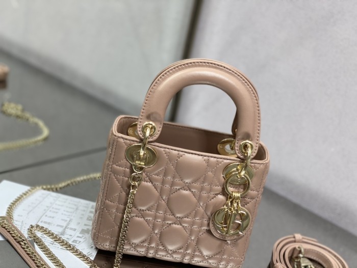 Handbag  Dior size 17 cm