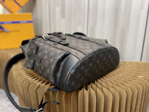 Handbag   Louis Vuitton M43735  size  41×47×13 cm