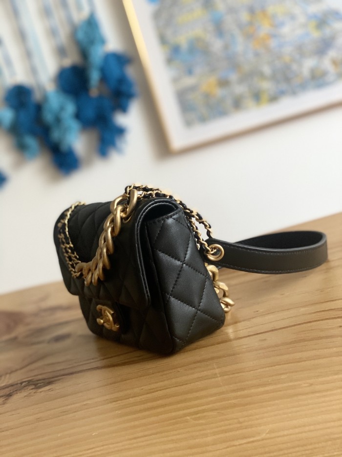 Handbag   Chanel  As3109  size  19*14*6 cm