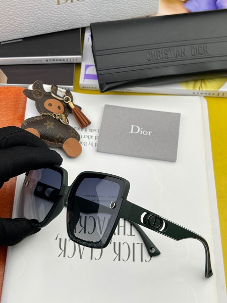 sunglasses Dior CD7129