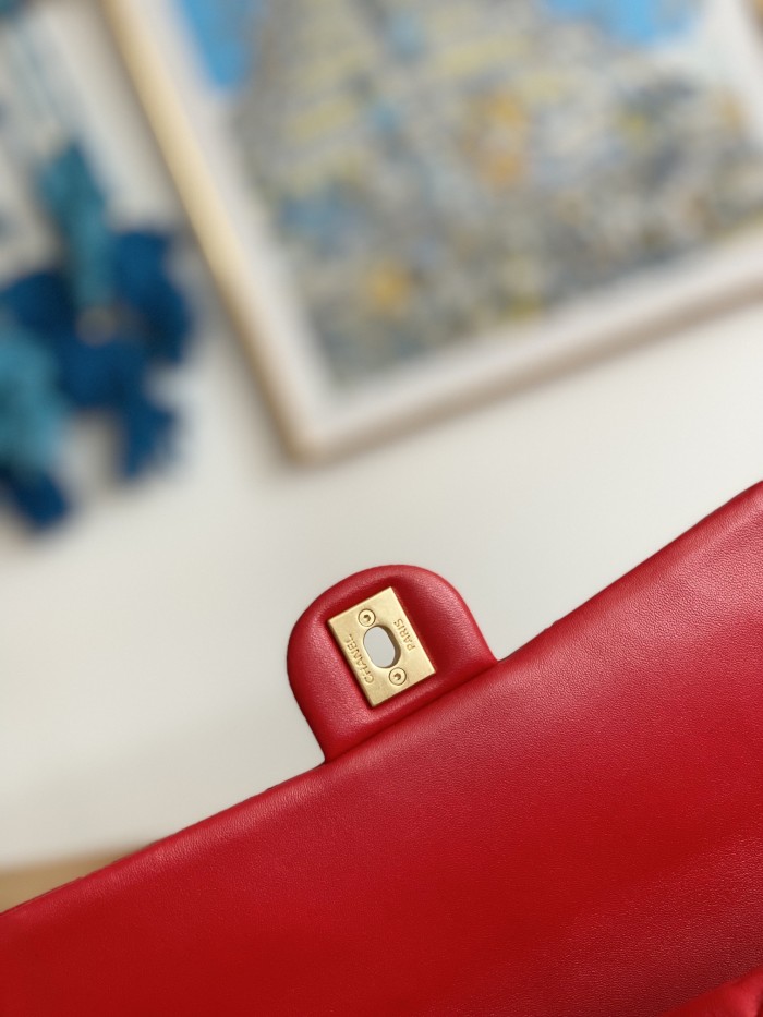 Handbag   Chanel   As3110  size  25*16*6.5 cm