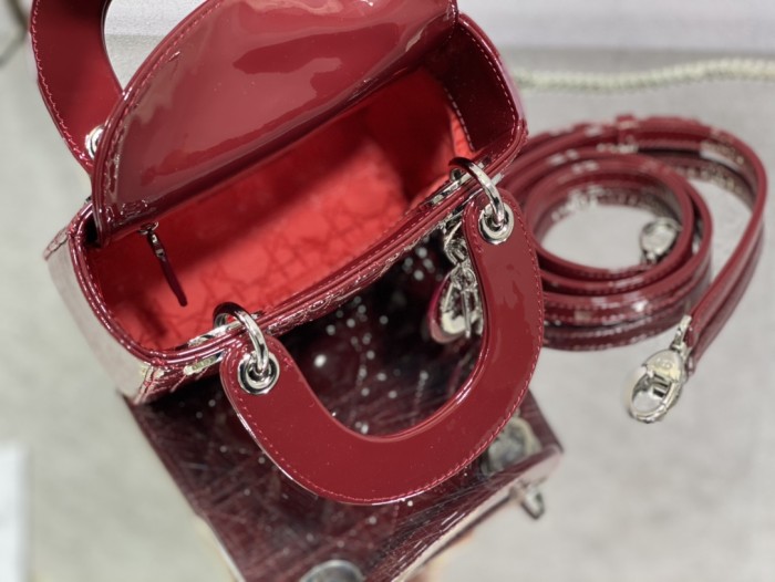 Handbag  Dior  size 17 cm