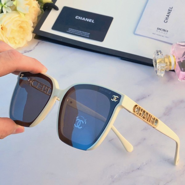 Sunglasses Celine CH0775