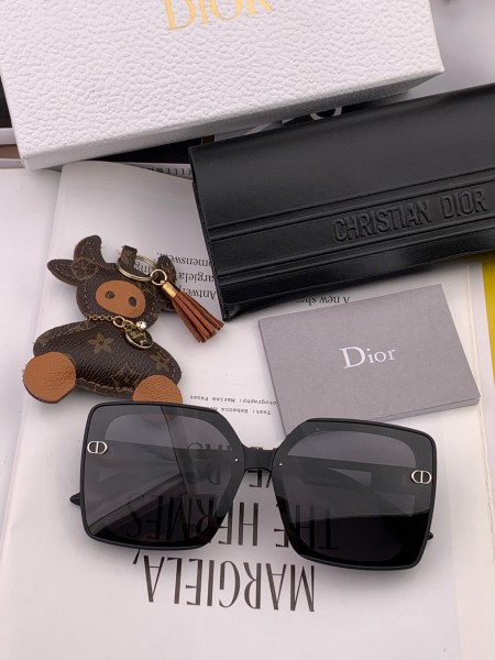 sunglasses Dior CD3227