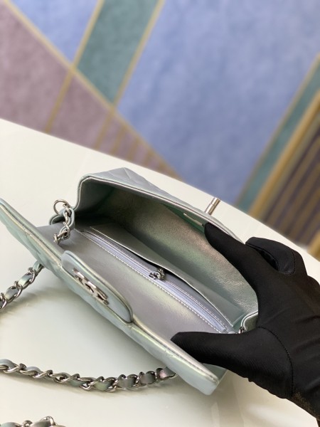 Handbag   Chanel  116  size  20 cm