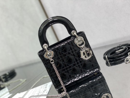 Handbag  Dior  size 17 cm