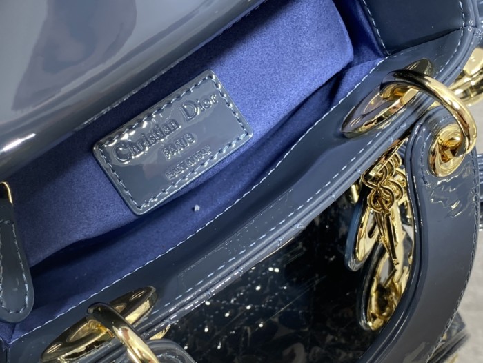 Handbag  Dior  size 17 cm