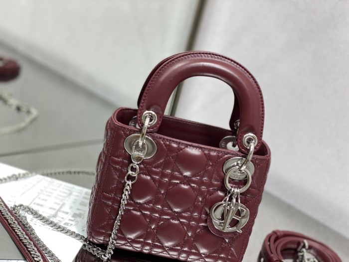Handbag  Dior  size  17 cm
