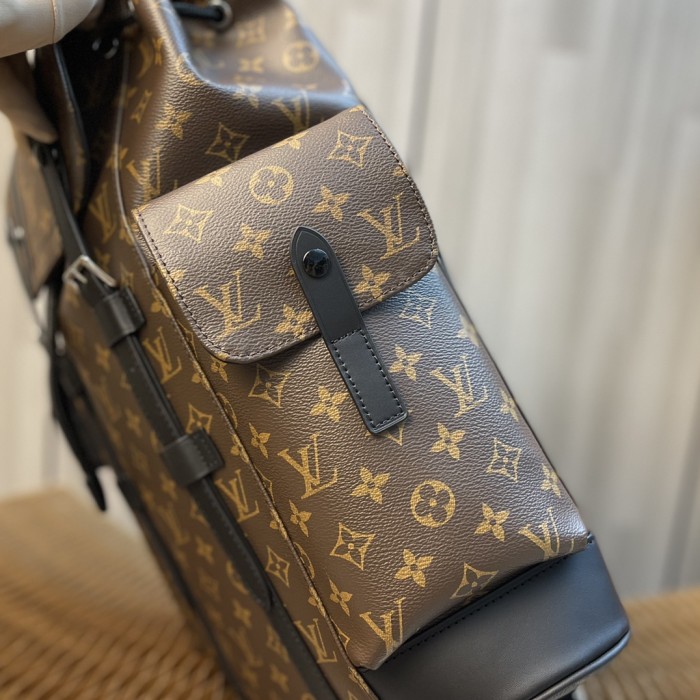 Handbag   Louis Vuitton  M43735  size 41×47×13 cm
