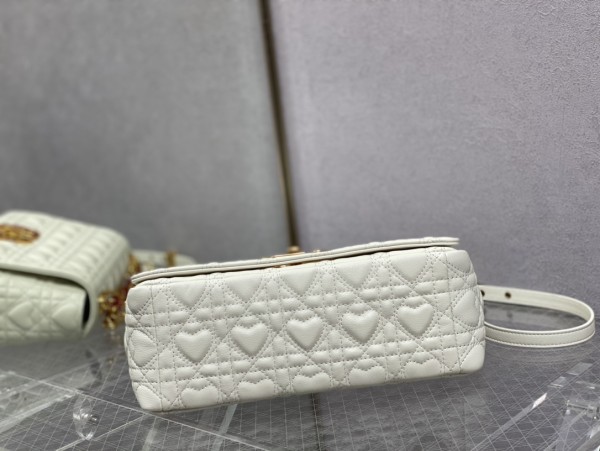 Handbag  Dior  size 25.5*15*8 cm