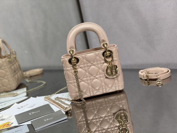 Handbag  Dior  size  17 cm