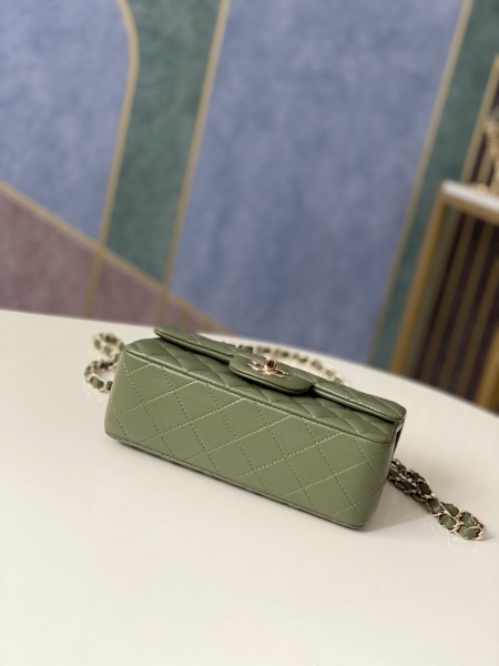 Handbag   Chanel 116  size 20 cm