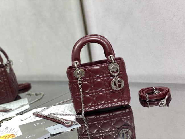 Handbag  Dior  size  17 cm