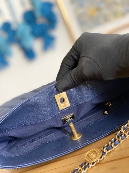 Handbag   Chanel 3400  size  25.5*21.5*8  cm