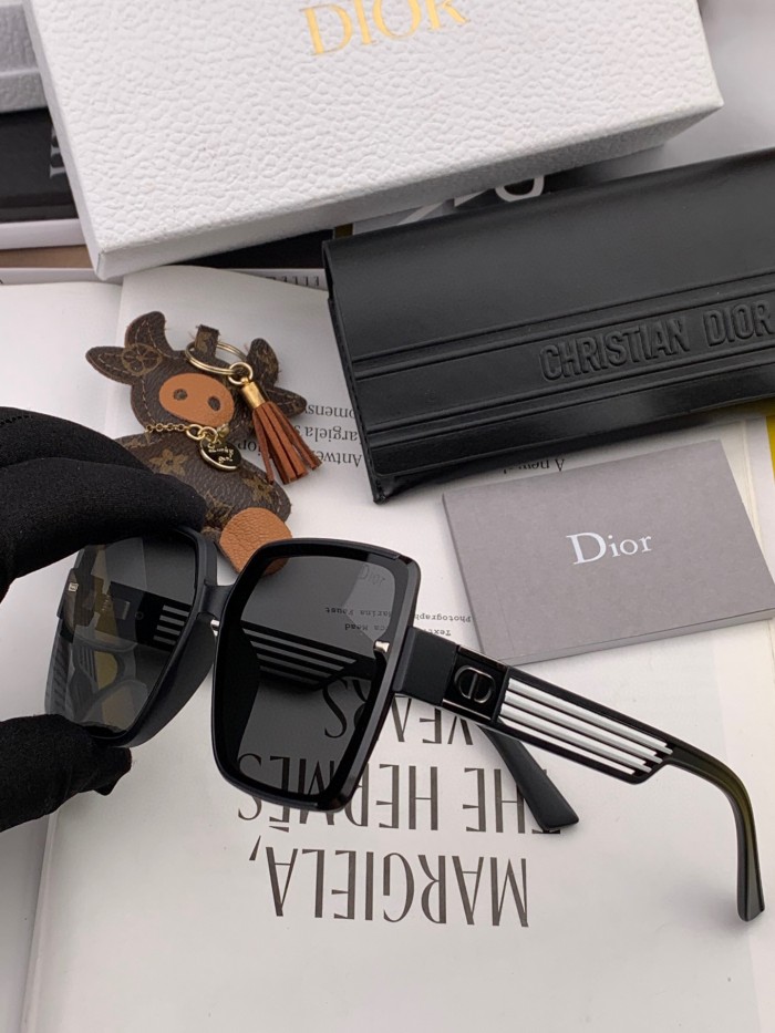 sunglasses Dior CD7780