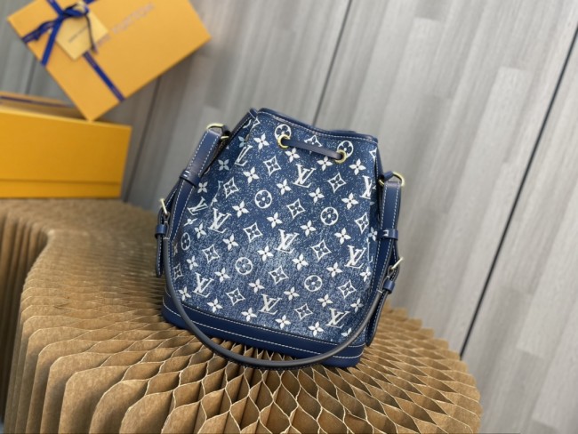  Handbag   Louis Vuitton M59606  size  25.0 x 28.5 x 20.0  cm