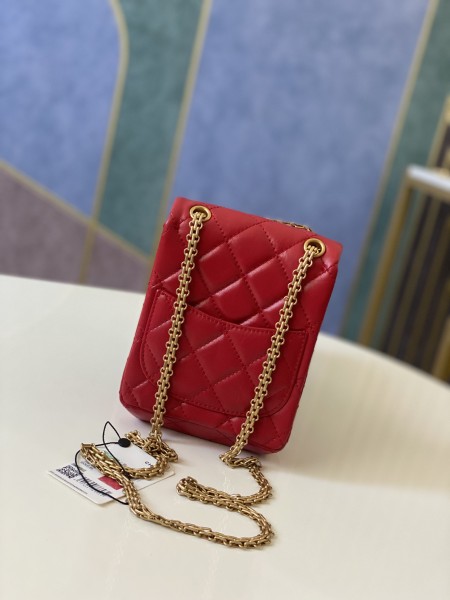 Handbag   Chanel  AS1326  size  17 13.5 5.5 cm