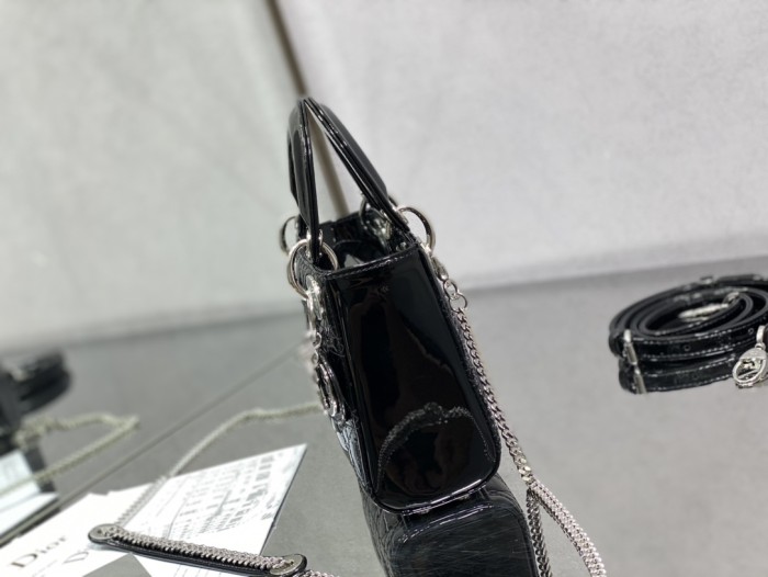 Handbag  Dior  size 17 cm