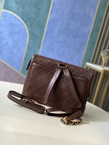 Handbag   Chanel  A88  size  30.21.8 cm