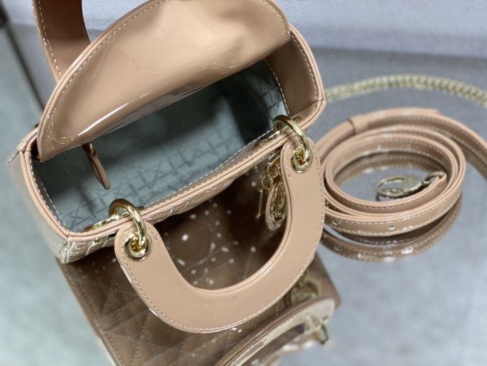 Handbag  Dior  size 17 cm