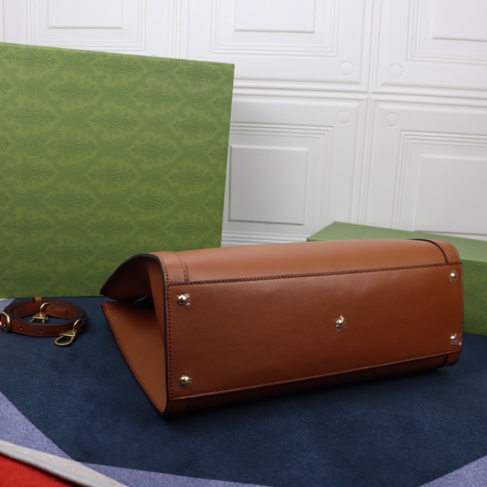 Handbag  Gucci   655658 size  35*30*14  cm