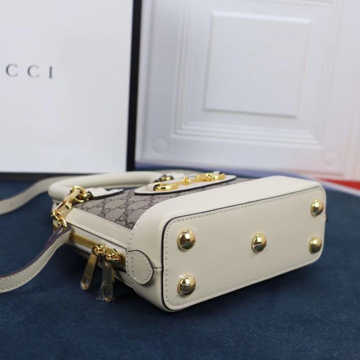 Handbag  Gucci  640716 size  20X19.5X7.5 cm