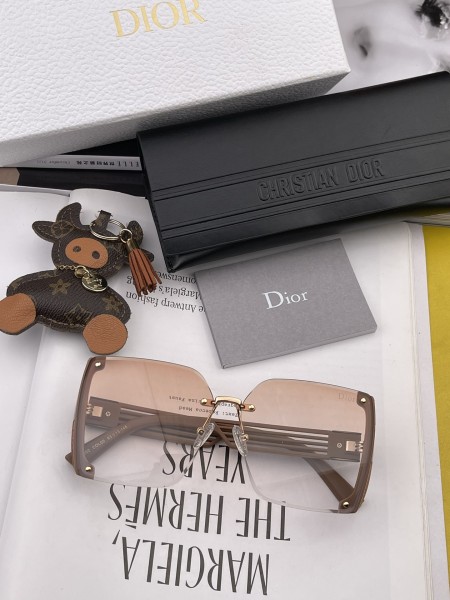 sunglasses Dior CD2220