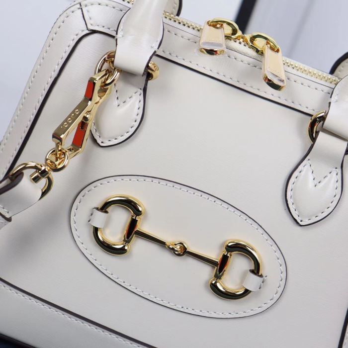 Handbag  Gucci  640716 size  20X19.5X7.5 cm