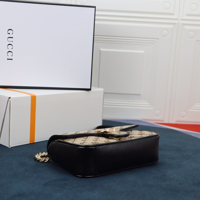 Handbag  Gucci  446744   size  23-14-6  cm