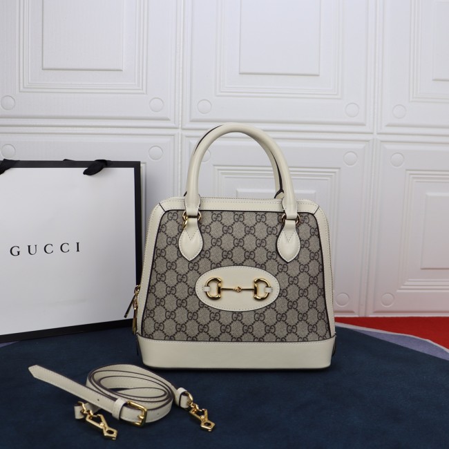 Handbag  Gucci   621220  size  25X24X9 cm