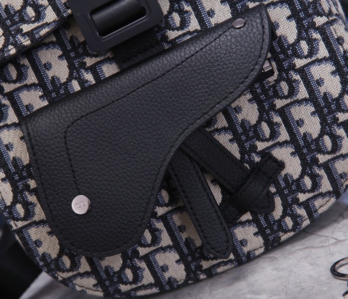 Handbag   Dior  93313  size  19x27.5x11.5 cm