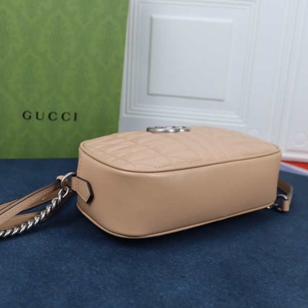Handbag  Gucci 447632  size  24X12X7 cm