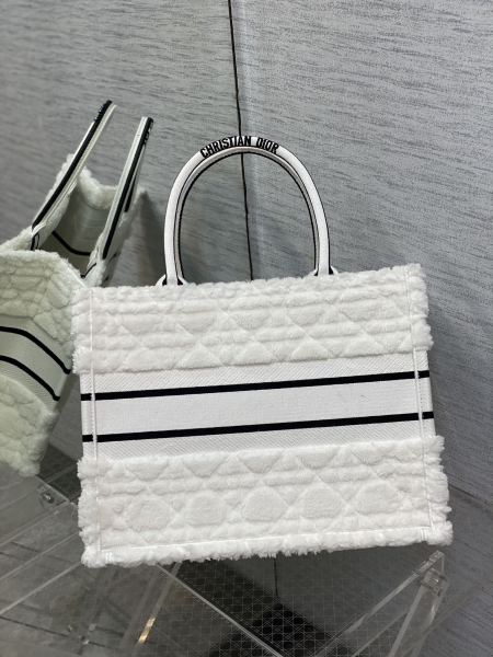 Handbag   Dior  size   36*18*28 cm