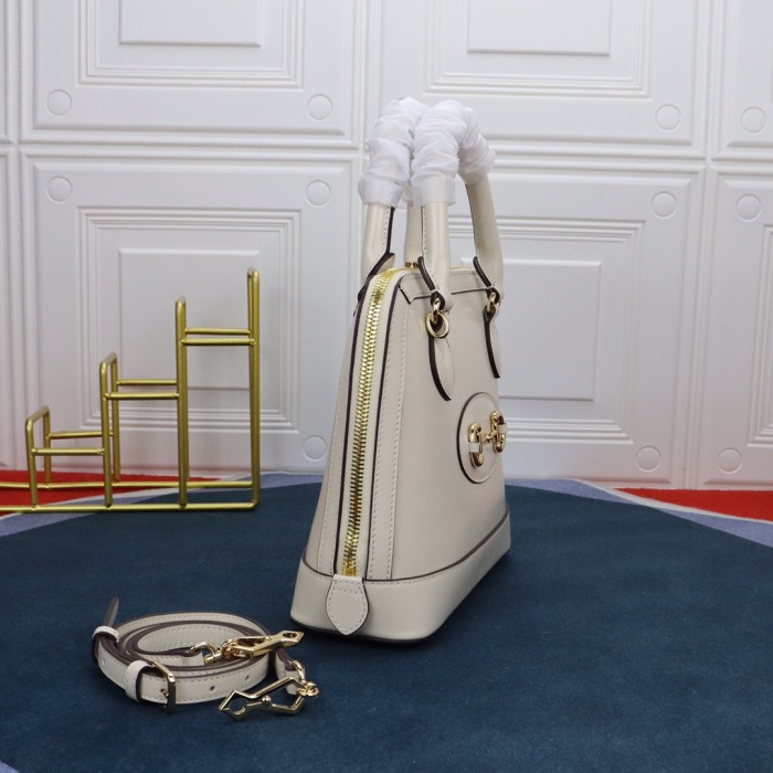 Handbag  Gucci  621220  size  25X24X9 cm