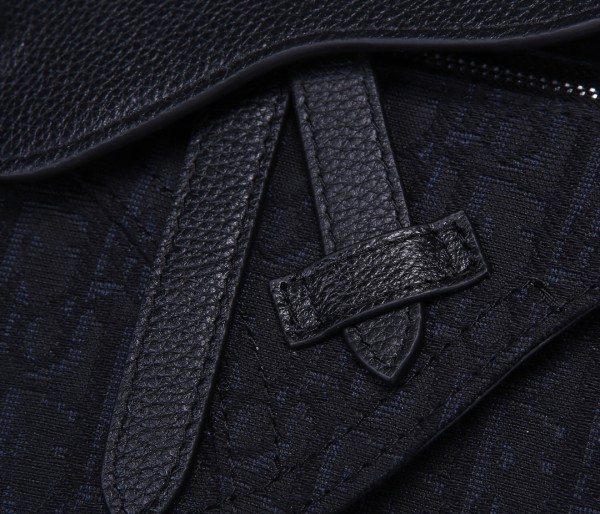 Handbag   Dior  1ADPO095  size  24*17.5*3 cm