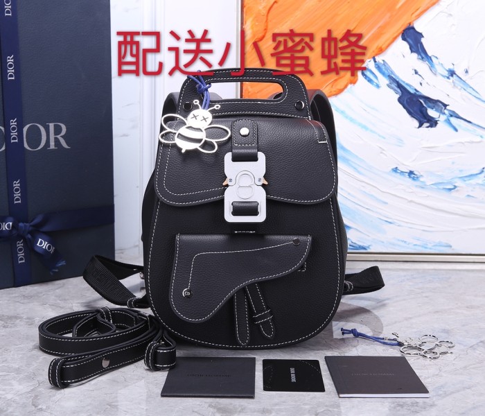 Handbag   Dior  93313  size  19x27.5x11.5 cm