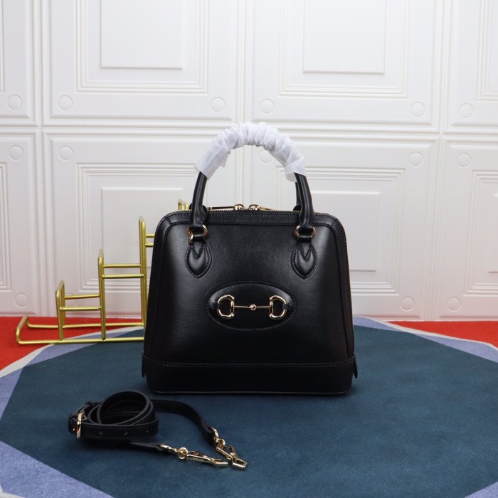 Handbag  Gucci  621220  size  25X24X9 cm