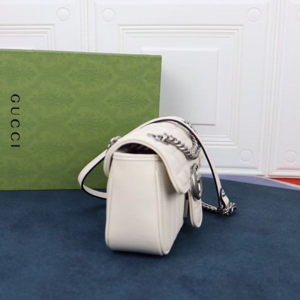 Handbag  Gucci 446744 size  23X14X6 cm