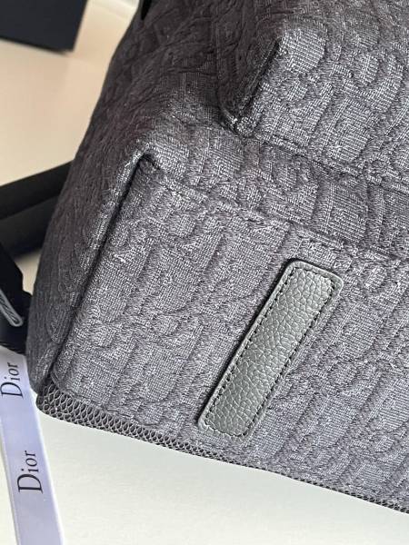 Handbag   Dior  93328  size  30x15x42 cm