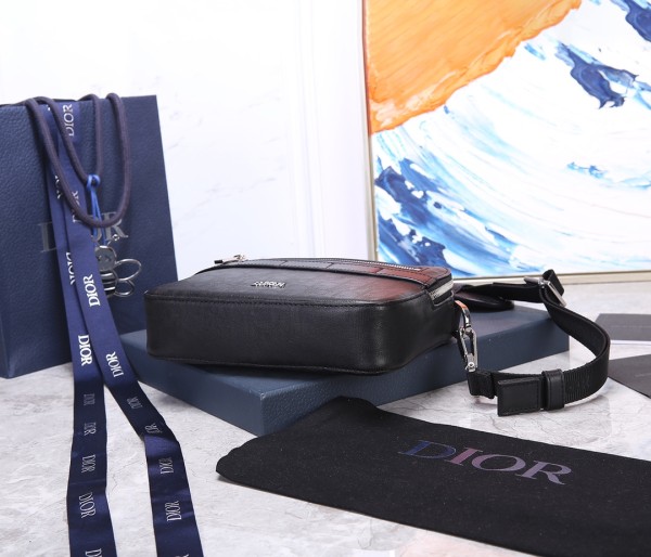  Handbag   Dior  93307  size  22*15*6  cm